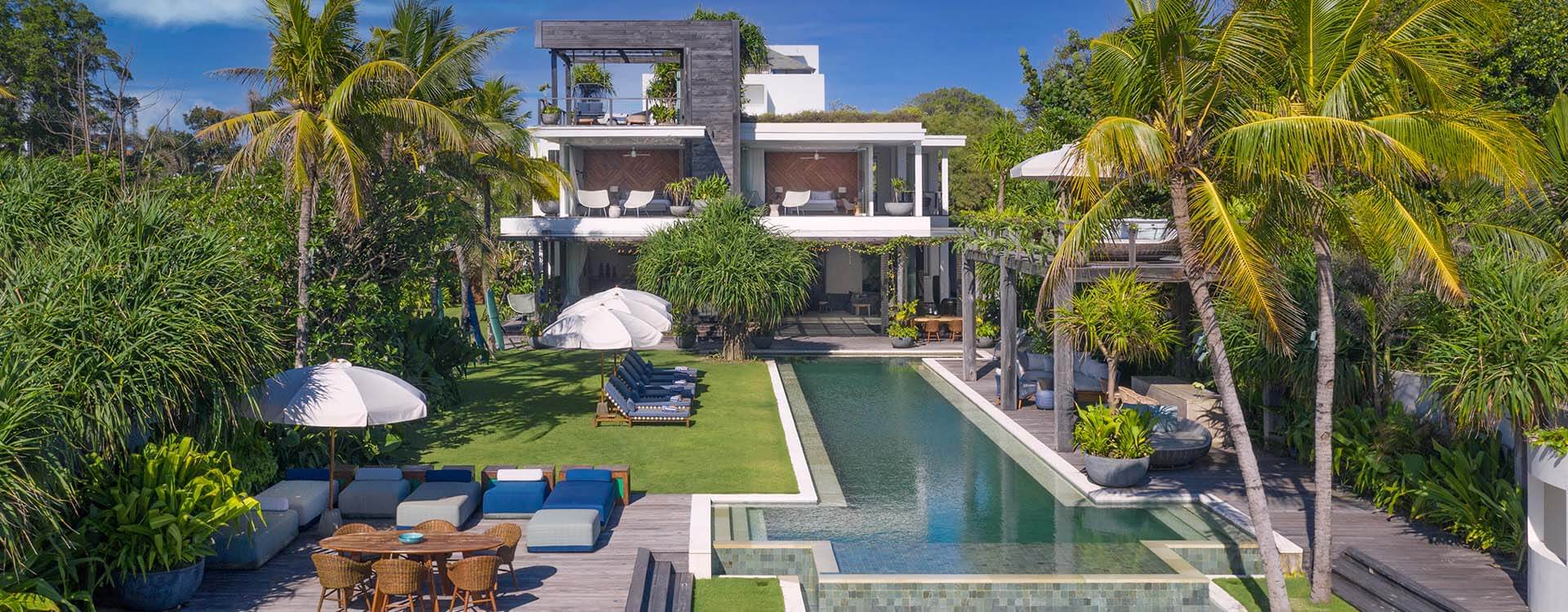 Noku Beach House - villa facade